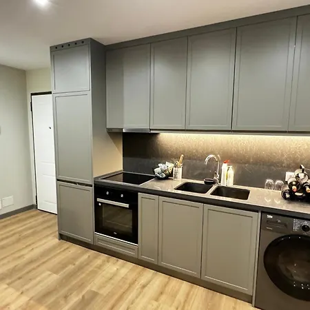 Apartment's Golem (Tirana)